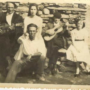 1960 aprox. Izquierda: ?, ?, Eusebio, Gregorio (Herrero) y María (hija).